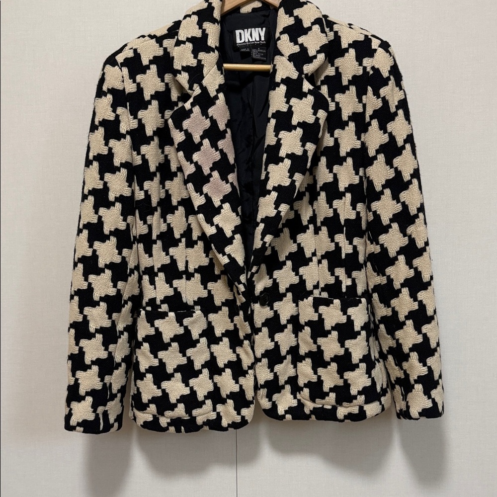 DKNY Women's Black and Cream Patterned Blazer